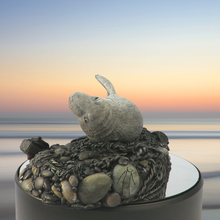 Load image into Gallery viewer, Seal sculpture: Morning Mist