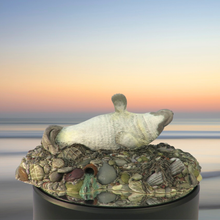 Load image into Gallery viewer, Seal sculpture: Albino Badger