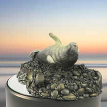 Load image into Gallery viewer, Seal sculpture: Afterglow
