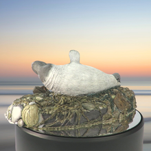 Load image into Gallery viewer, Seal sculpture: Dark Top and Tail Pup